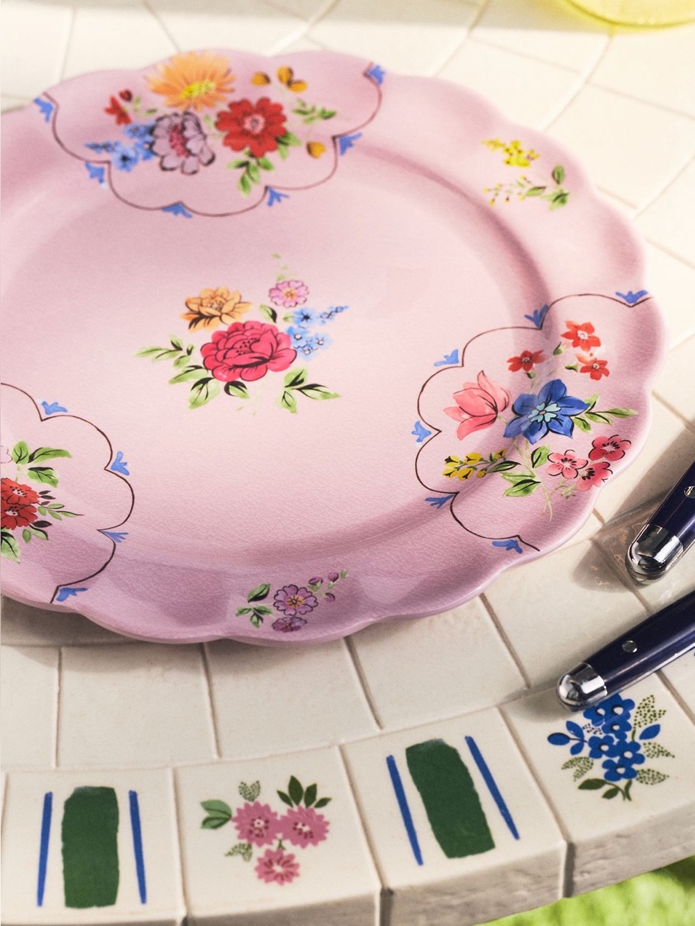 Anthropologie Melamine Dinner Plates Annette Floral New Set of 4 Lilac 12.25” - Picture 8 of 8